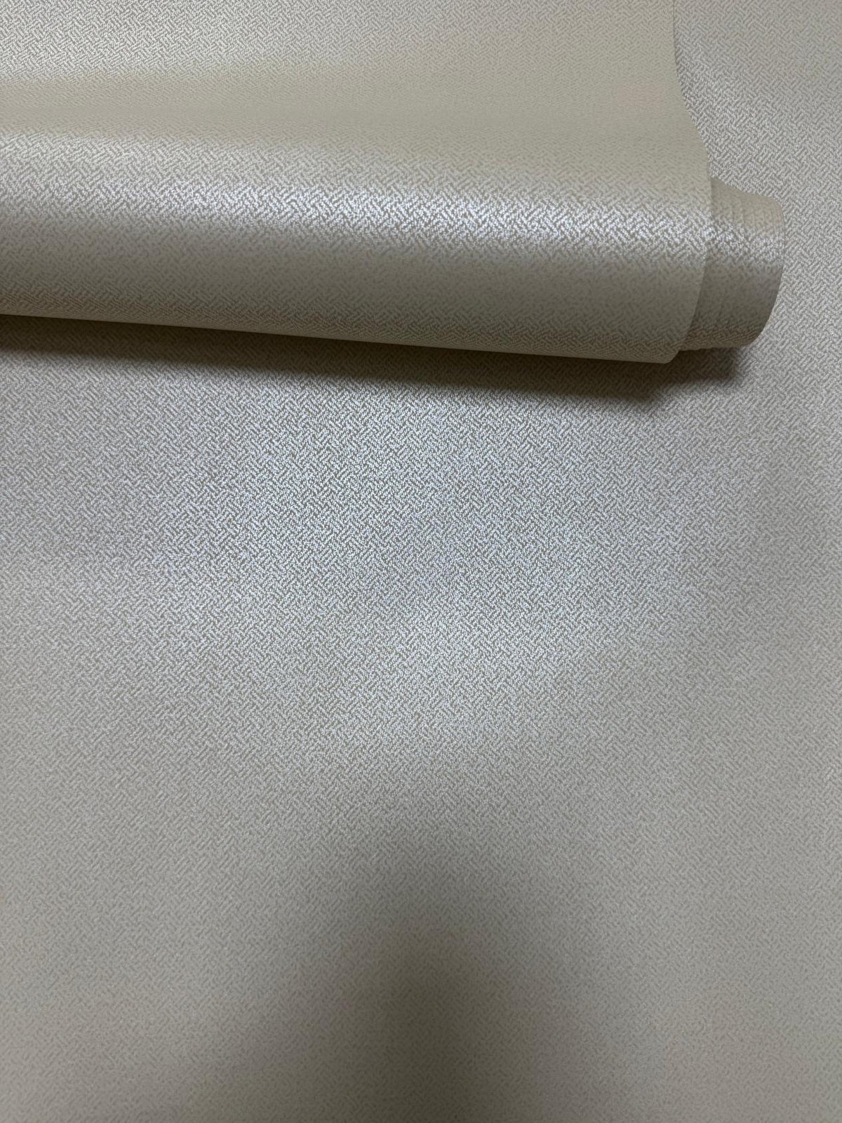 Interlace Cream New Touch Wallpaper by Galerie — roll shot