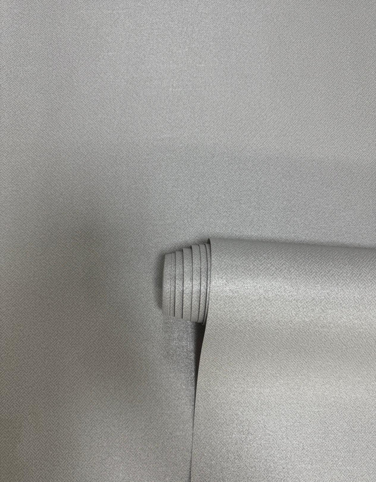 Interlace Silver Grey New Touch Wallpaper by Galerie — roll shot