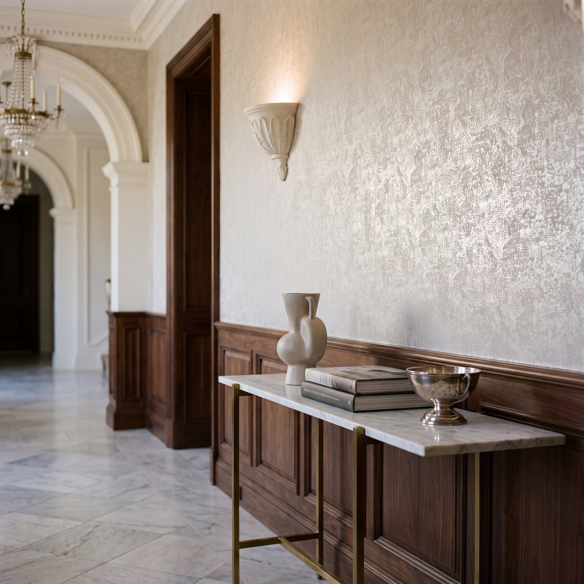 Worn Tile Beige / Gold New Touch Wallpaper by Galerie — roomshot 1