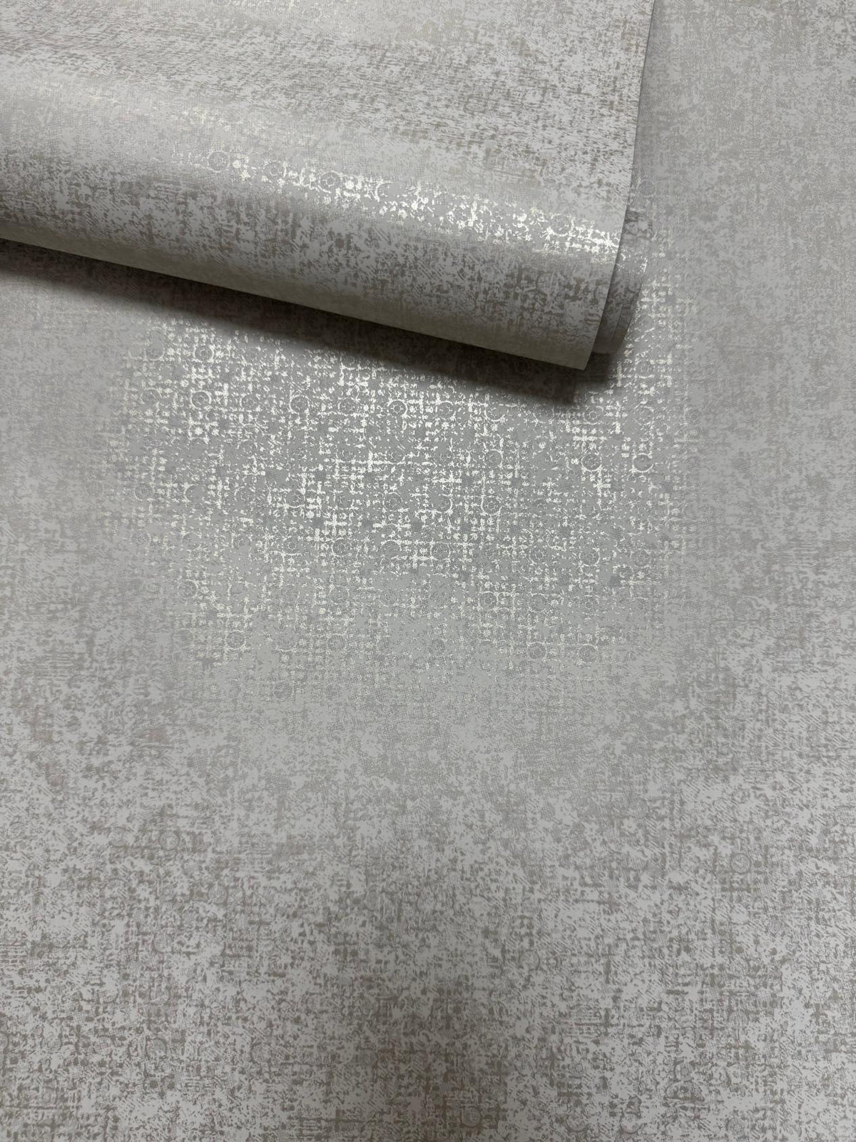 Worn Tile Beige / Gold New Touch Wallpaper by Galerie — roll shot