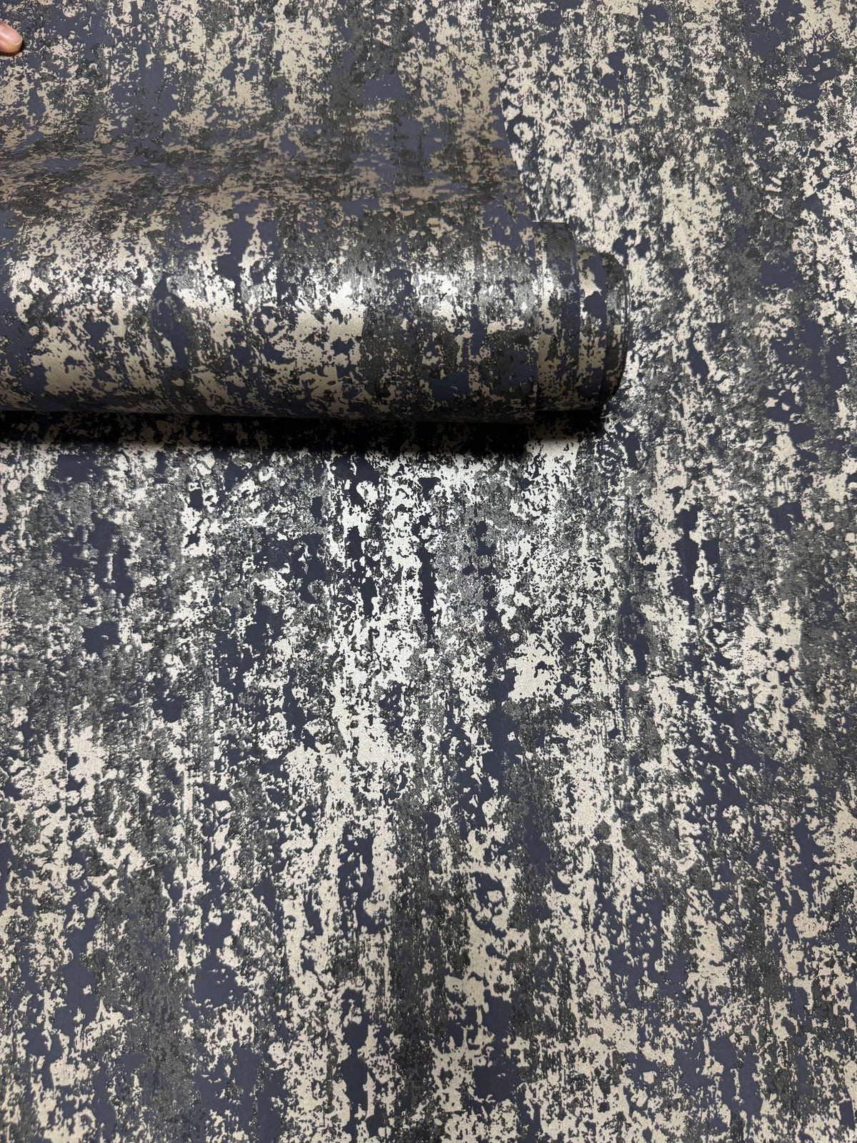 Patina Blue / Rose Gold New Touch Wallpaper by Galerie — roll shot