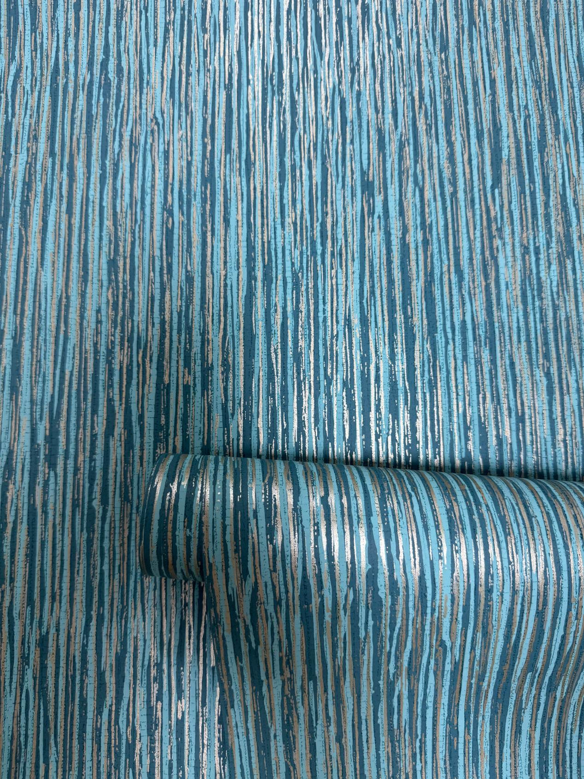 Strand Blue / Silver Grey New Touch Wallpaper by Galerie — roll shot