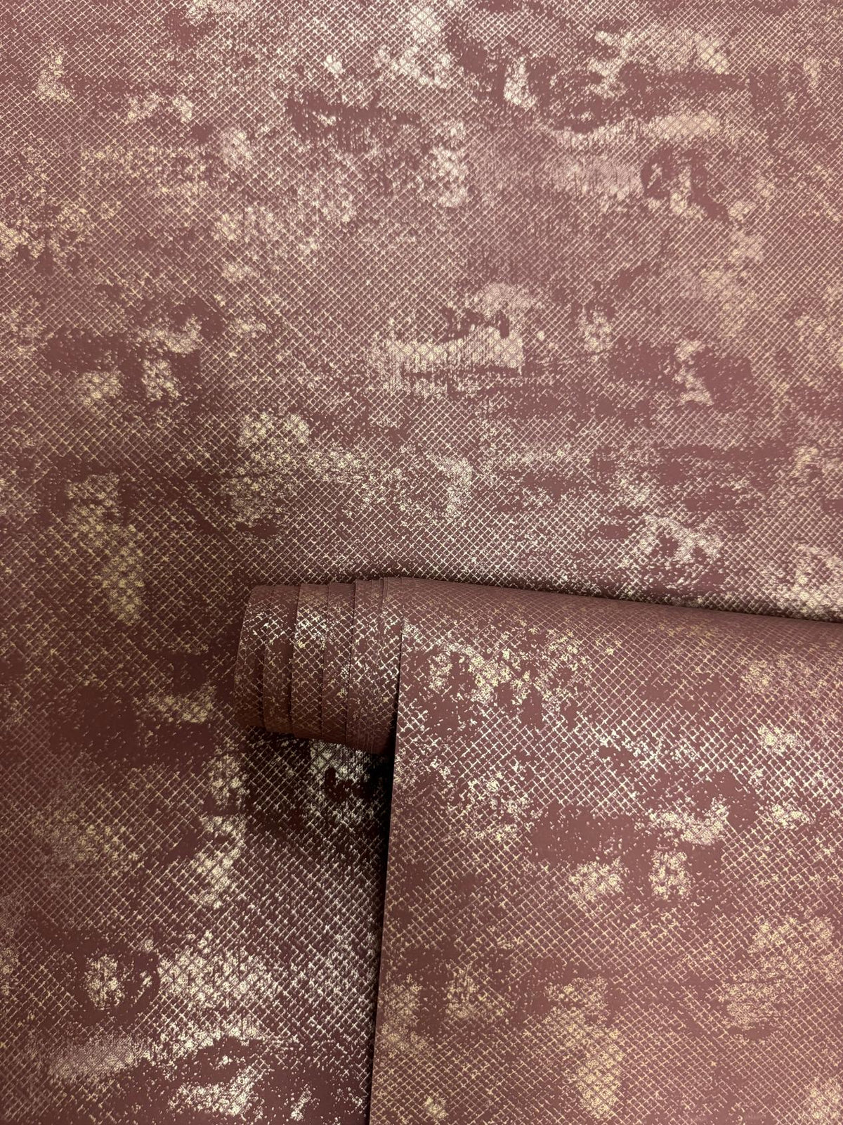 Crosshatch Red / Gold New Touch Wallpaper by Galerie — roll shot
