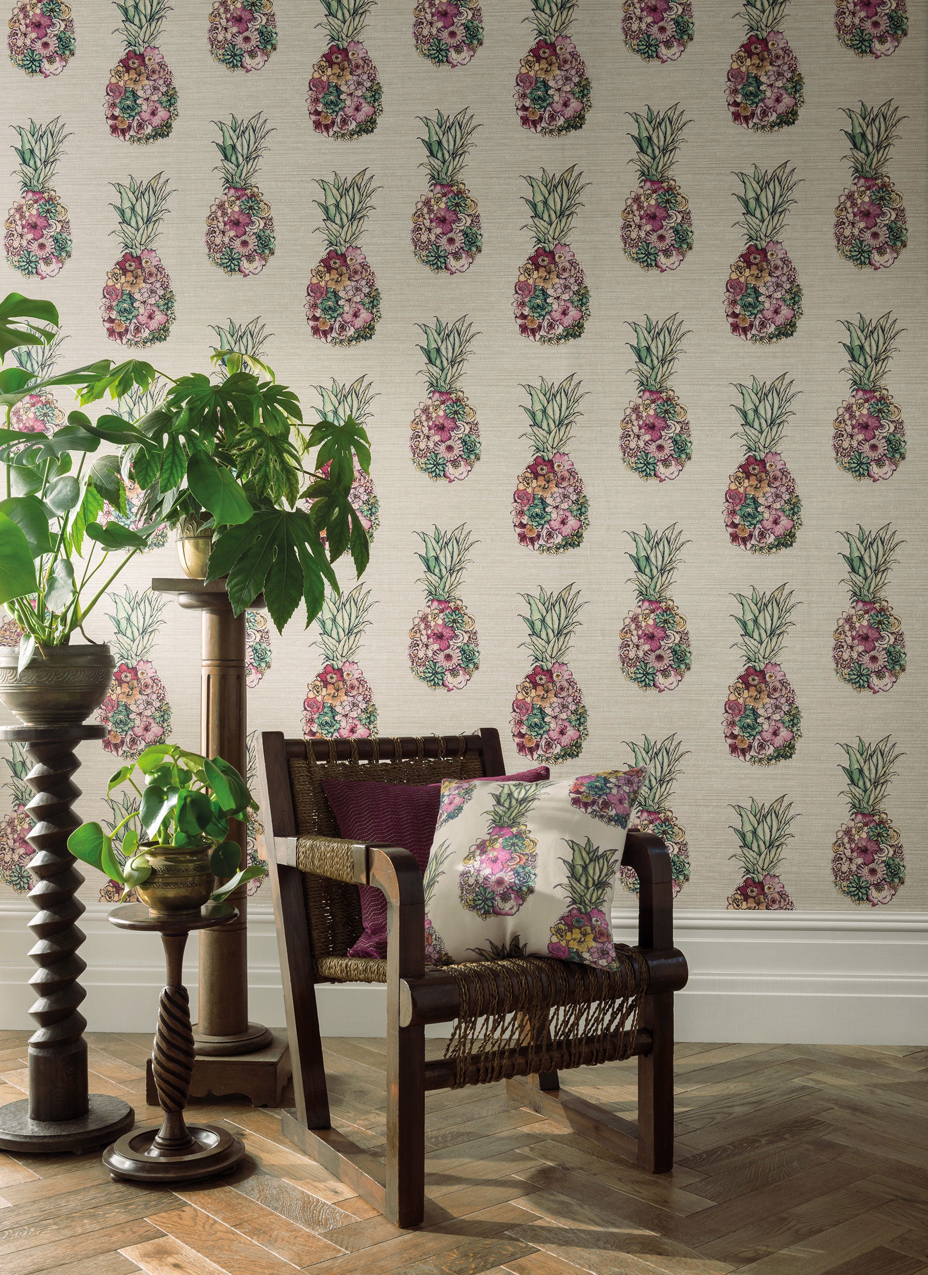 Ananas The Wallpaper Collection Wallpaper by Matthew Williamson