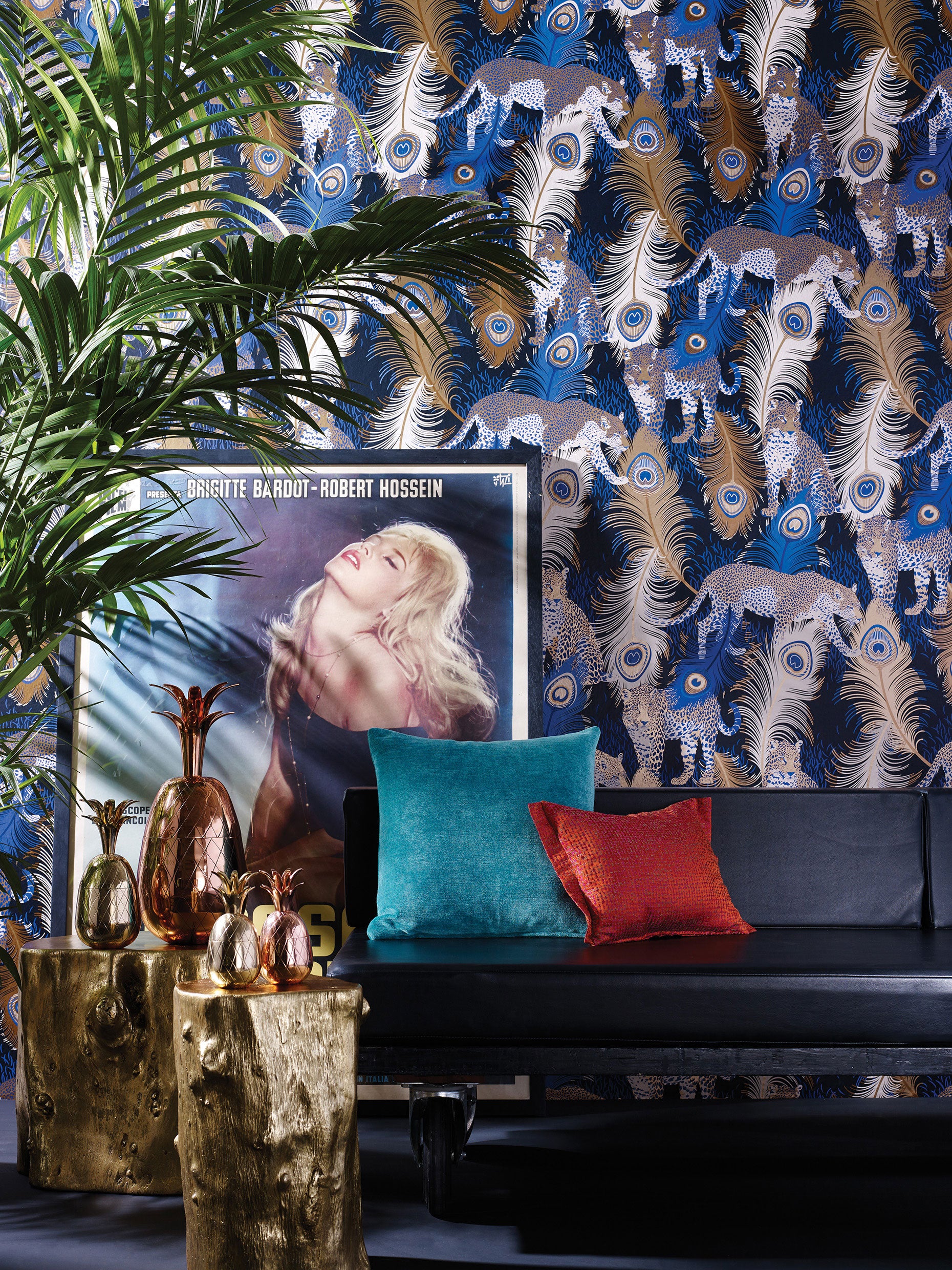 Leopardo The Wallpaper Collection Wallpaper by Matthew Williamson