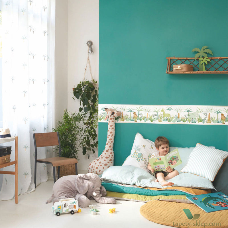 OUTD69867717 Smile Uni Once Upon A Time 2 Wallpaper by Casadeco