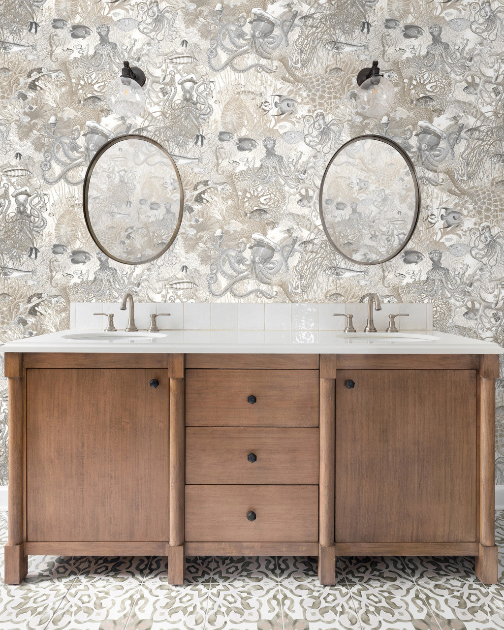 BMWL005/06A Octopus Wild Life Wallpaper by Brand McKenzie