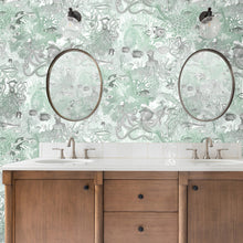 BMWL005/06E Octopus Wild Life Wallpaper by Brand McKenzie