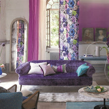 P600/02 Saraille Contarini Wallpaper by Designers Guild