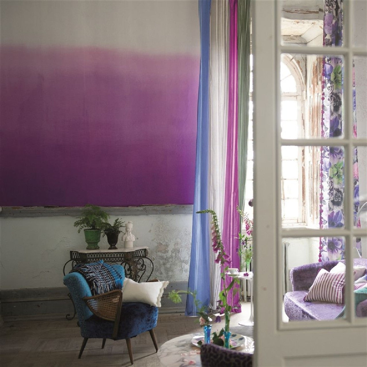P600/02 Saraille Contarini Wallpaper by Designers Guild