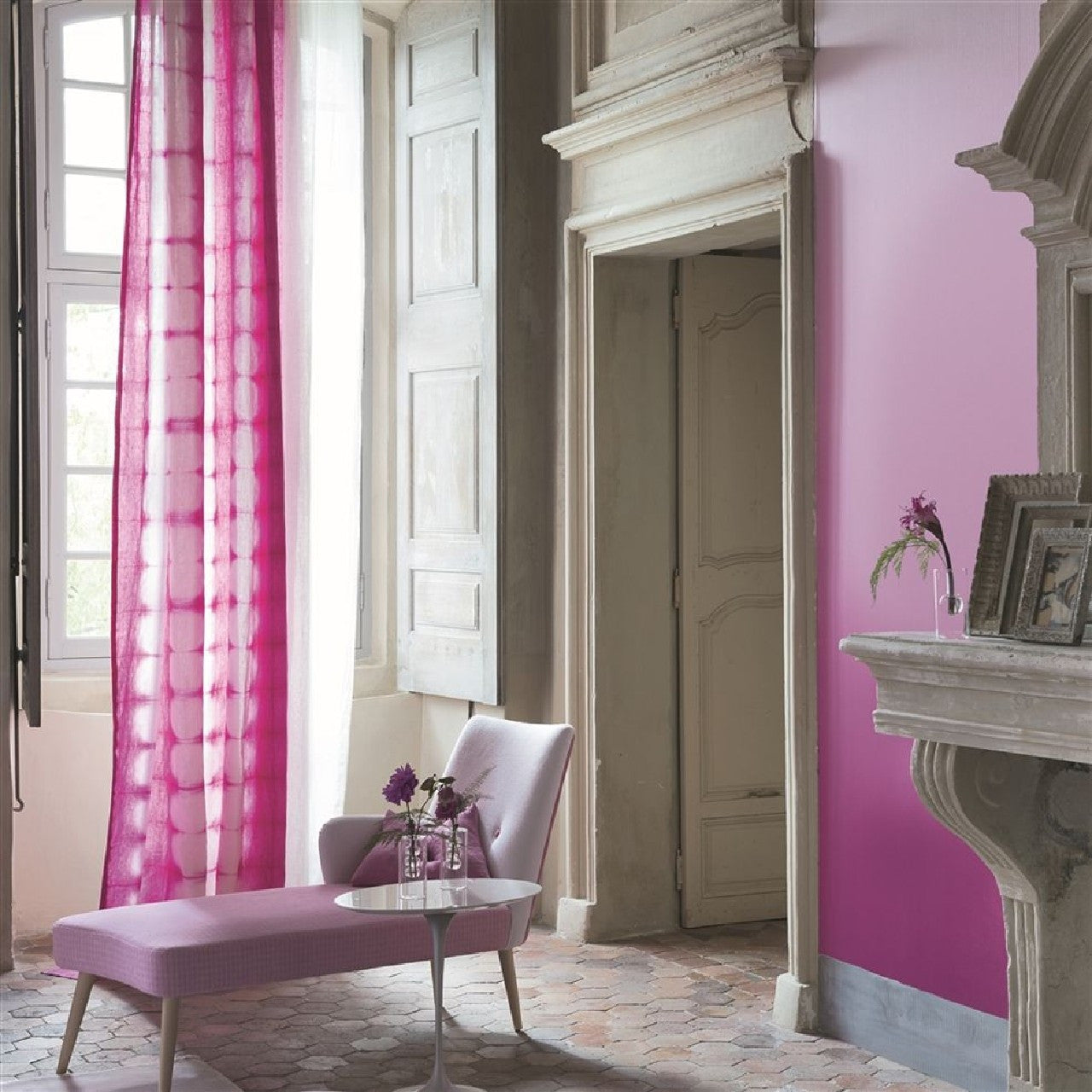 P600/06 Saraille Contarini Wallpaper by Designers Guild