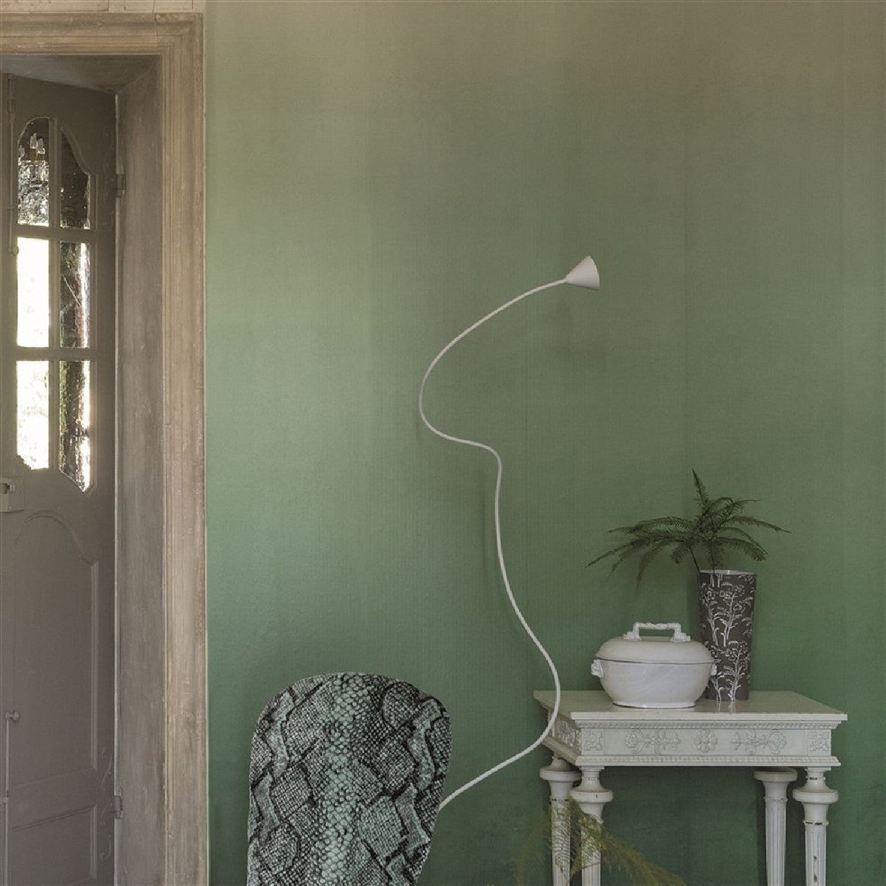 P600/07 Saraille Contarini Wallpaper by Designers Guild
