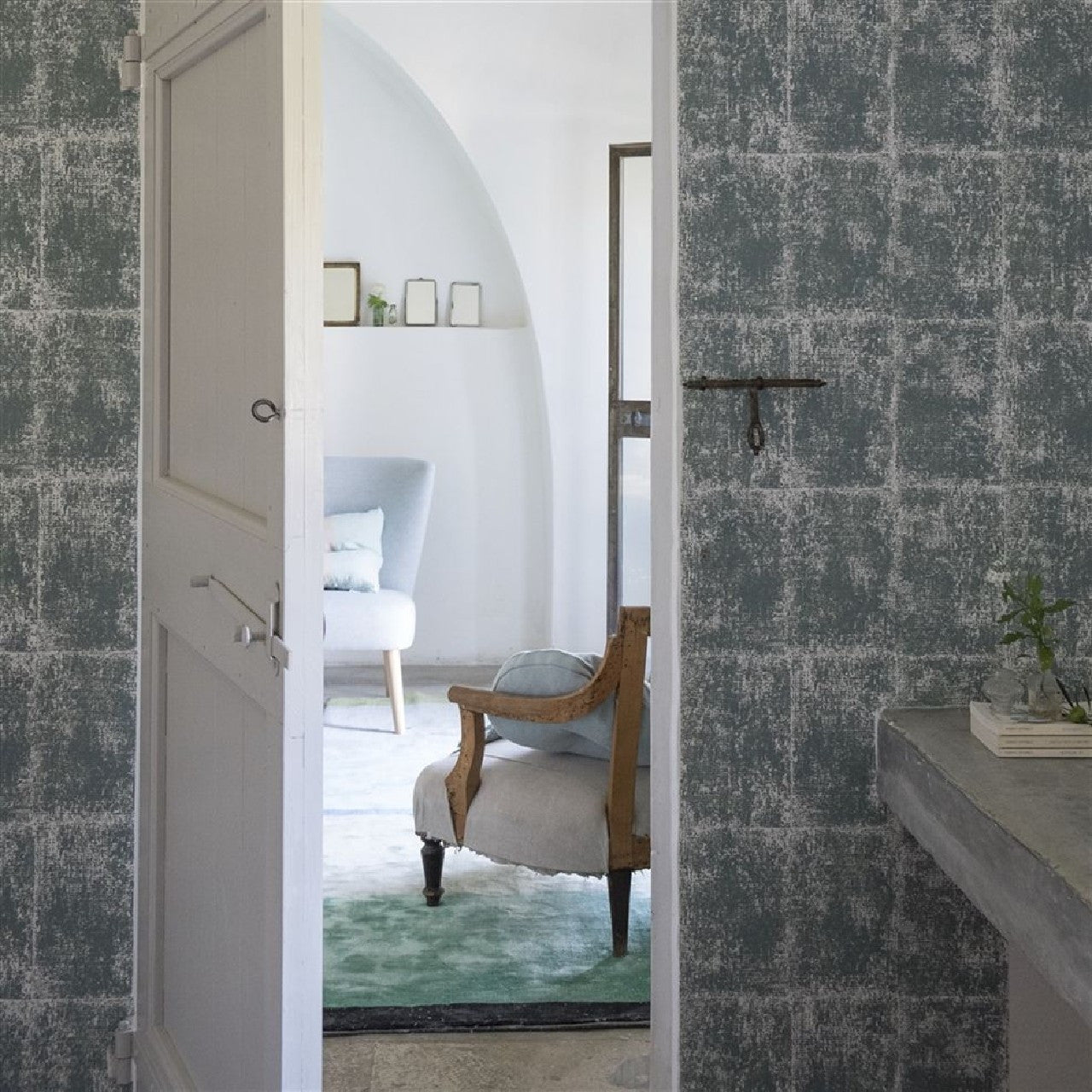 P629/09 Surabaya Saru Wallpaper by Designers Guild