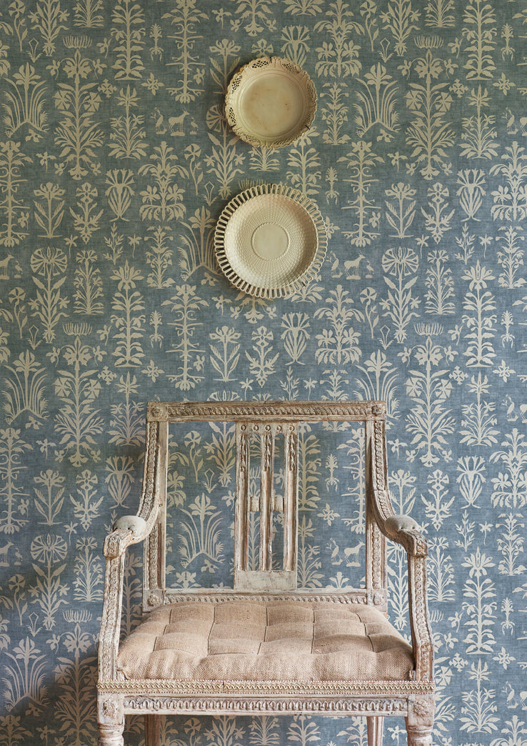 LW 301 344 Papyrus Moonstone Wallpaper by Lewis & Wood