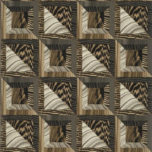 PCL696/01 Palais Royal Incroyables et Merveilleuses Wallpaper By Christian Lacroix