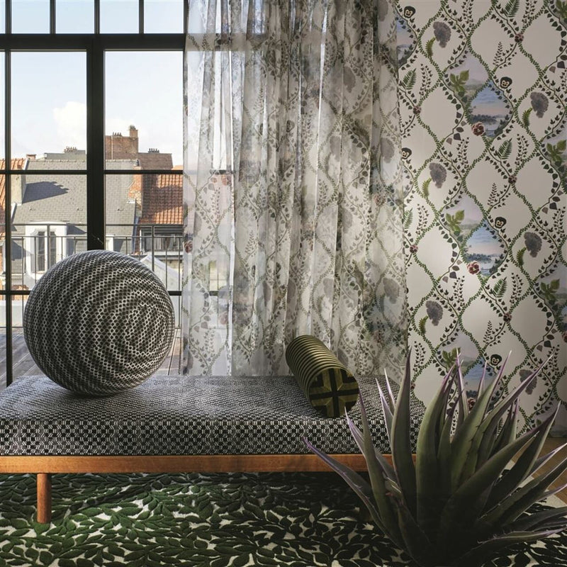 PCL7016/04 Coup de Vent Histoires Naturelles Wallpaper by Christian Lacroix