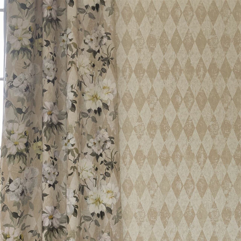 PDG1090/02 Arlecchino Foscari Fresco Wallpaper By Designers Guild