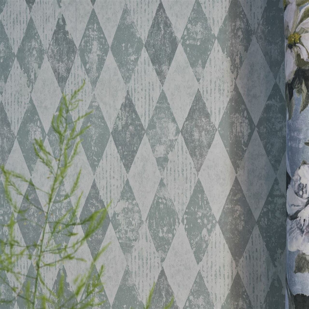 PDG1090/06 Arlecchino Foscari Fresco Wallpaper By Designers Guild