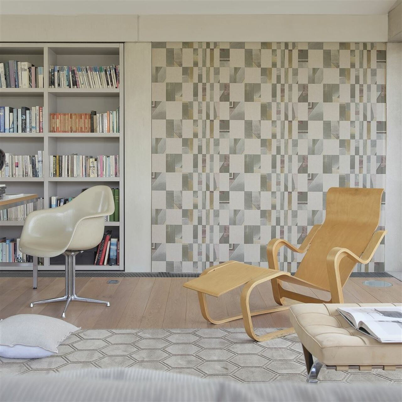 PDG1122/01 Parterre Chinon Wallpaper By Designers Guild