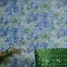 PDG1126/07 Tarbana Minakari Wallpaper by Designers Guild
