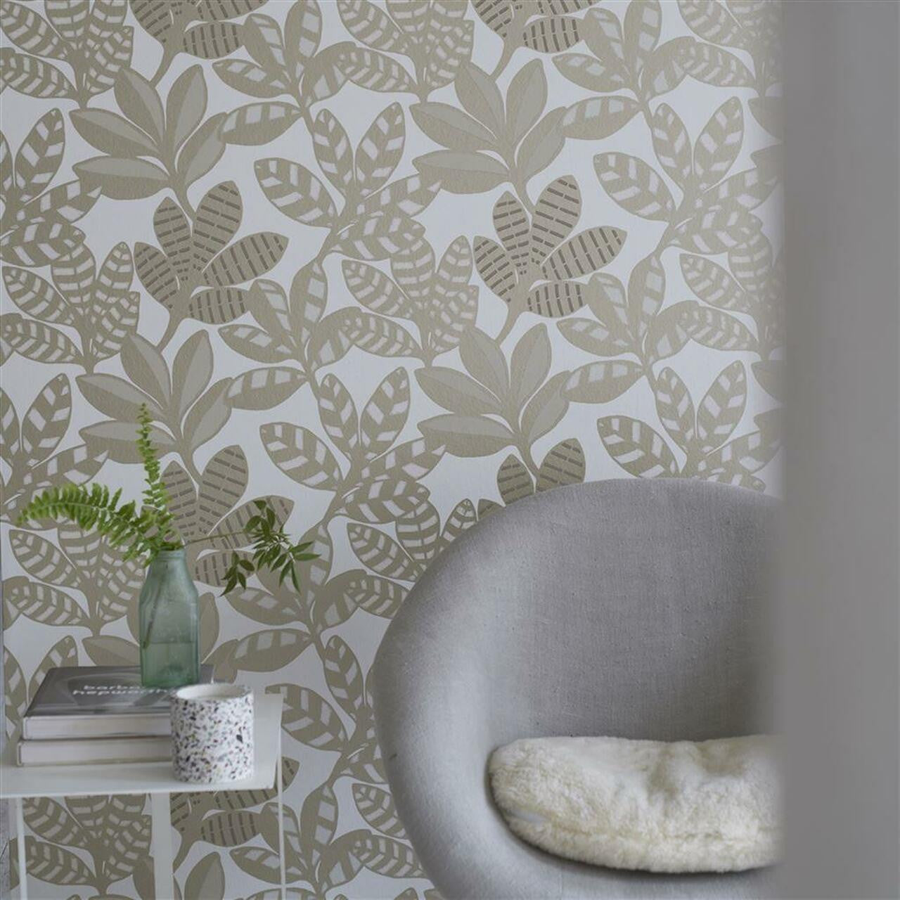 PDG1129/03 Tanjore Minakari Wallpaper by Designers Guild