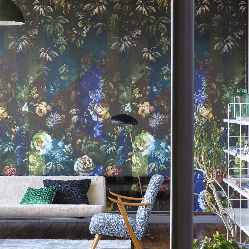 PDG1131/01 Minakari Scenes and Murals II Wallpaper By Designers Guild