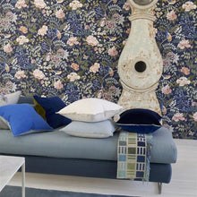 PDG1146/04 Porcelaine De Chine Midnight Wallpaper by Designers Guild