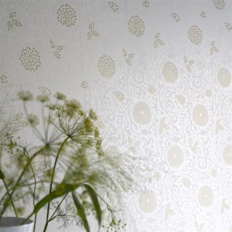 PDG1147/01 Shaqui Porcelaine De Chine Pearl Wallpaper by Designers Guild