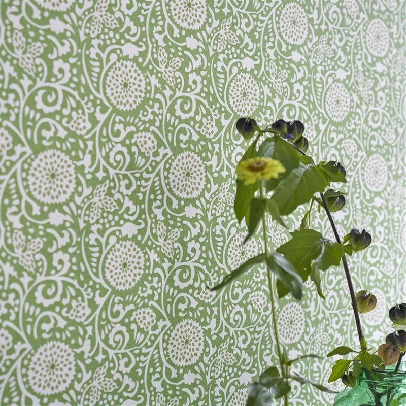 PDG1147/06 Shaqui Porcelaine De Chine Emerald Wallpaper by Designers Guild