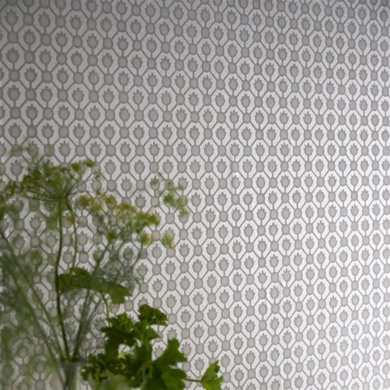 PDG1150/01 Jaal Porcelaine De Chine Pearl Wallpaper by Designers Guild
