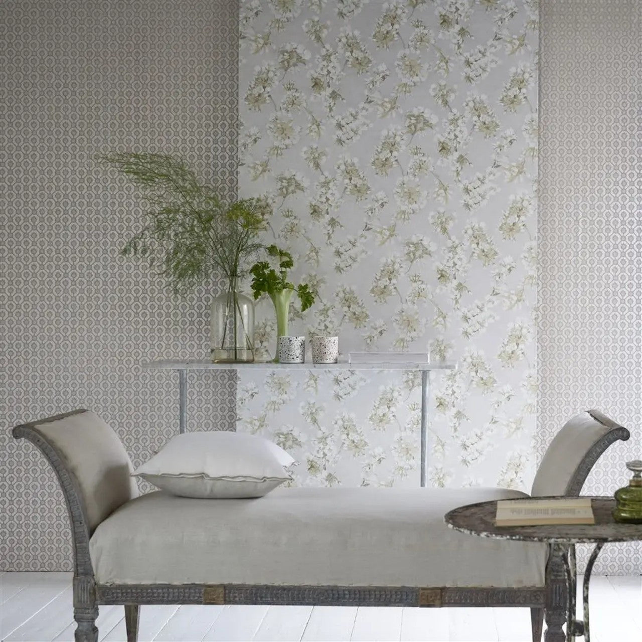 PDG1150/01 Jaal Porcelaine De Chine Pearl Wallpaper by Designers Guild