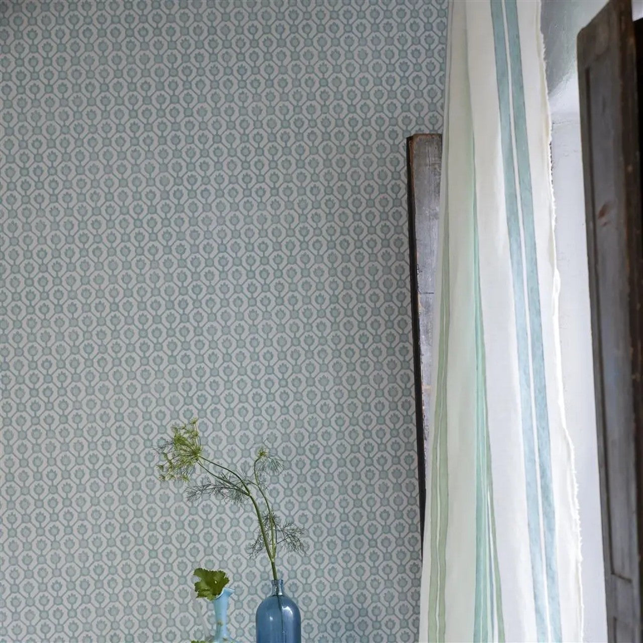 PDG1150/07 Jaal Porcelaine De Chine Eau de Nil Wallpaper by Designers Guild