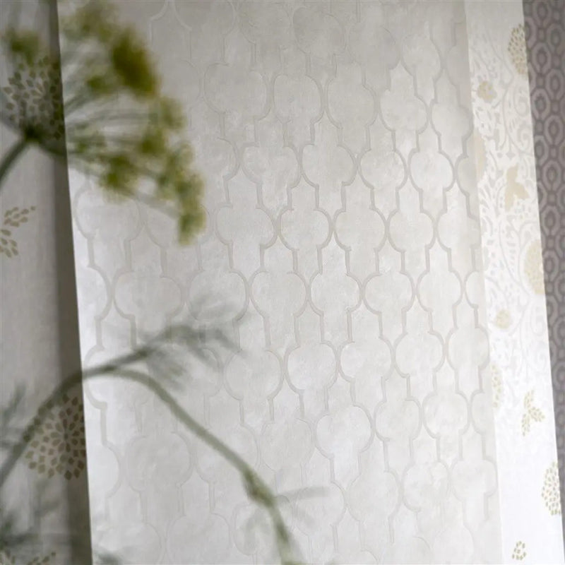 PDG1151/02 Pergola Trellis Porcelaine De Chine Oyster Wallpaper by Designers Guild