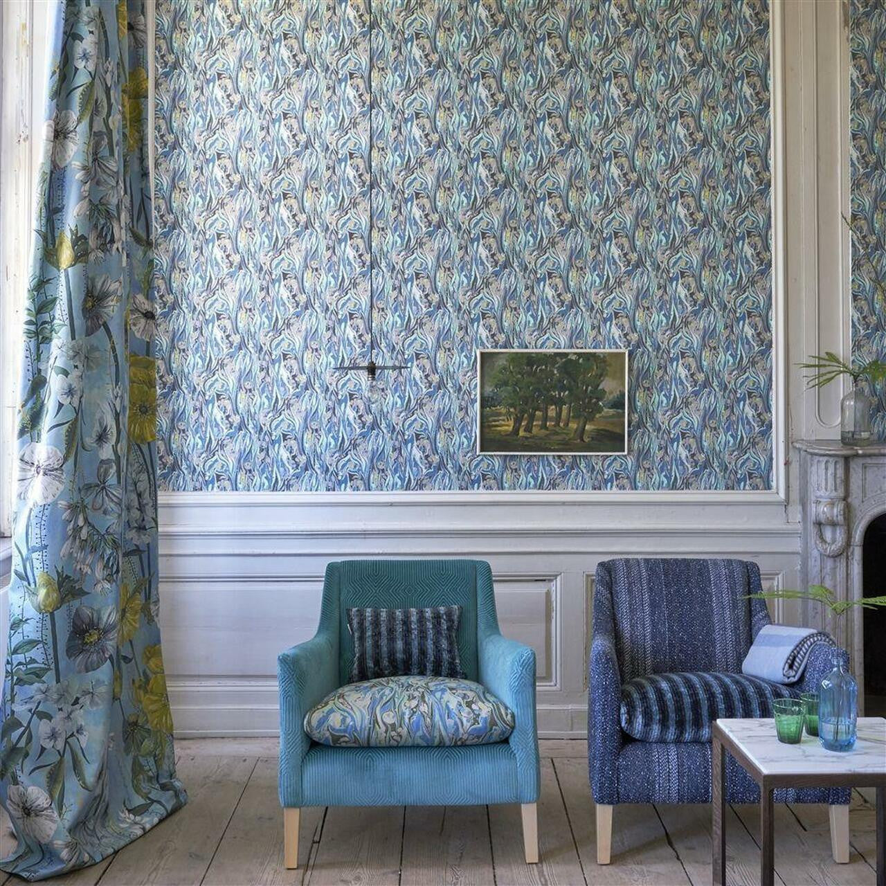 PDG715/02 Delahaye Jardin Des Plantes Wallpaper by Designers Guild