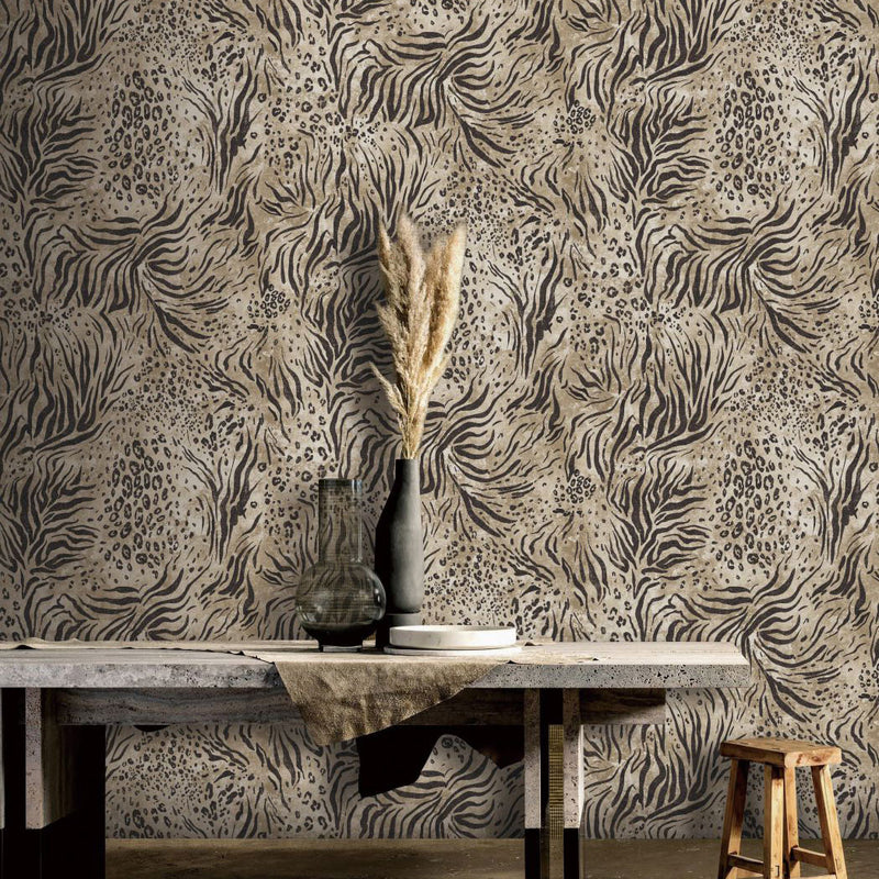 PH49003 Panthera Wallpaper by Today Interiors