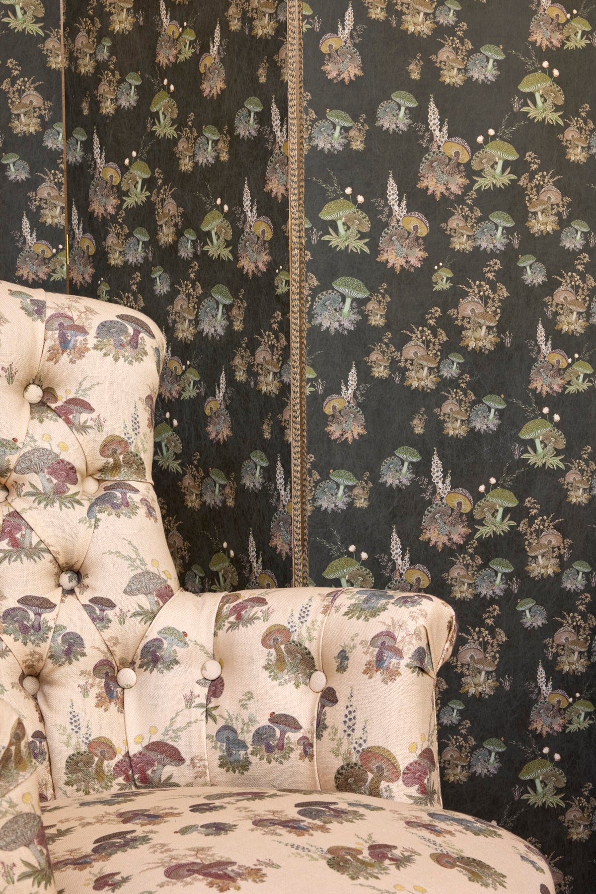 Spicewood Hunter Wallpaper by Parker & Jules