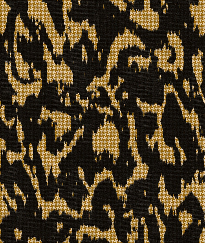 PL5001-2 Moire Screen Black Playful Layers Wallpaper by Tres Tintas