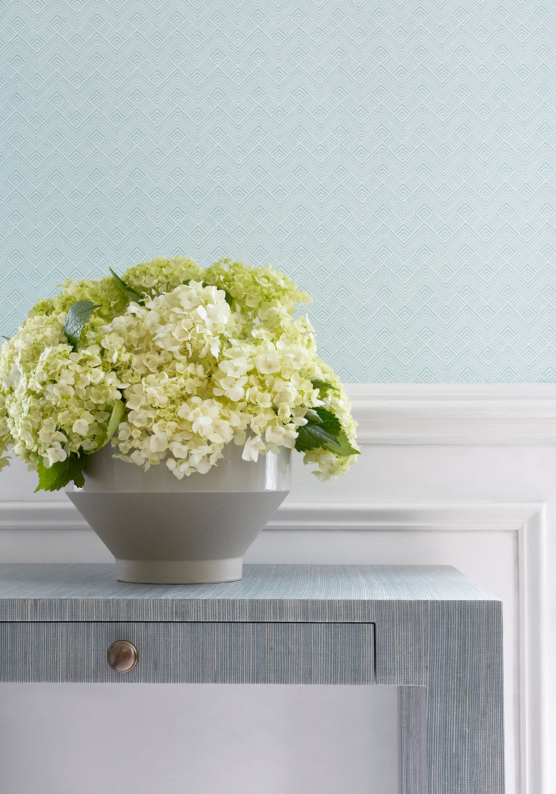 Oslo Chevron Paramount Wallpaper By Thibaut | T2992