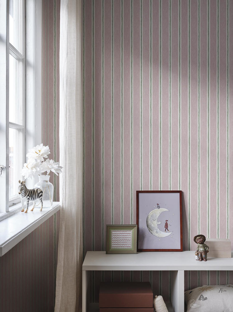 S10653 Pink Albin Familjen Mural by Sandberg