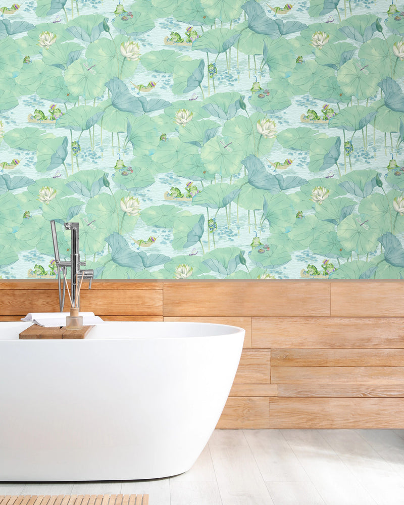 BMWL005/07A Pond Life Wild Life Wallpaper by Brand McKenzie