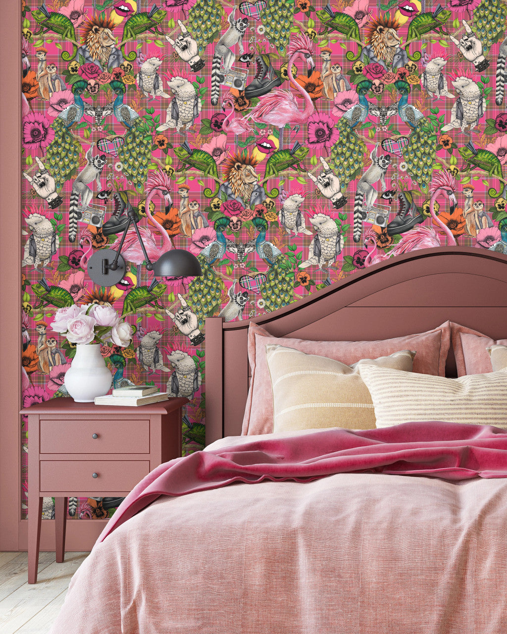 BMWL005/08B Punk Rocks Wild Life Wallpaper by Brand McKenzie