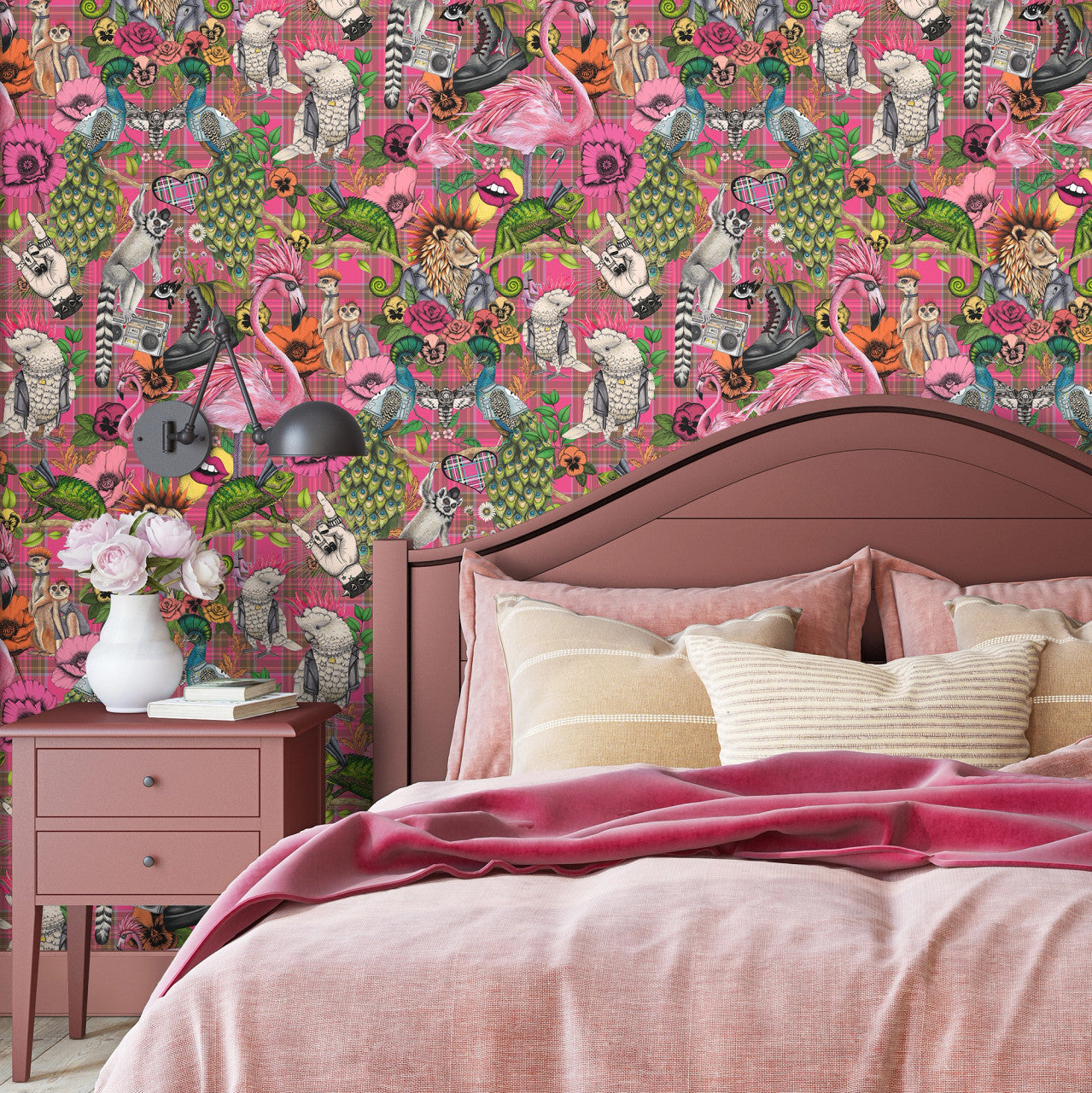 BMWL005/08B Punk Rocks Wild Life Wallpaper by Brand McKenzie