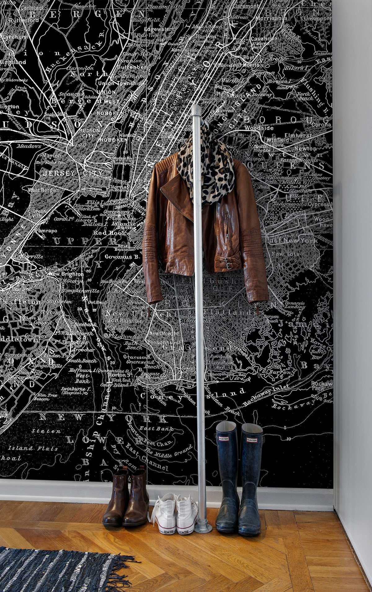 R10903 Map of NY Panorama Mural by Rebel Walls