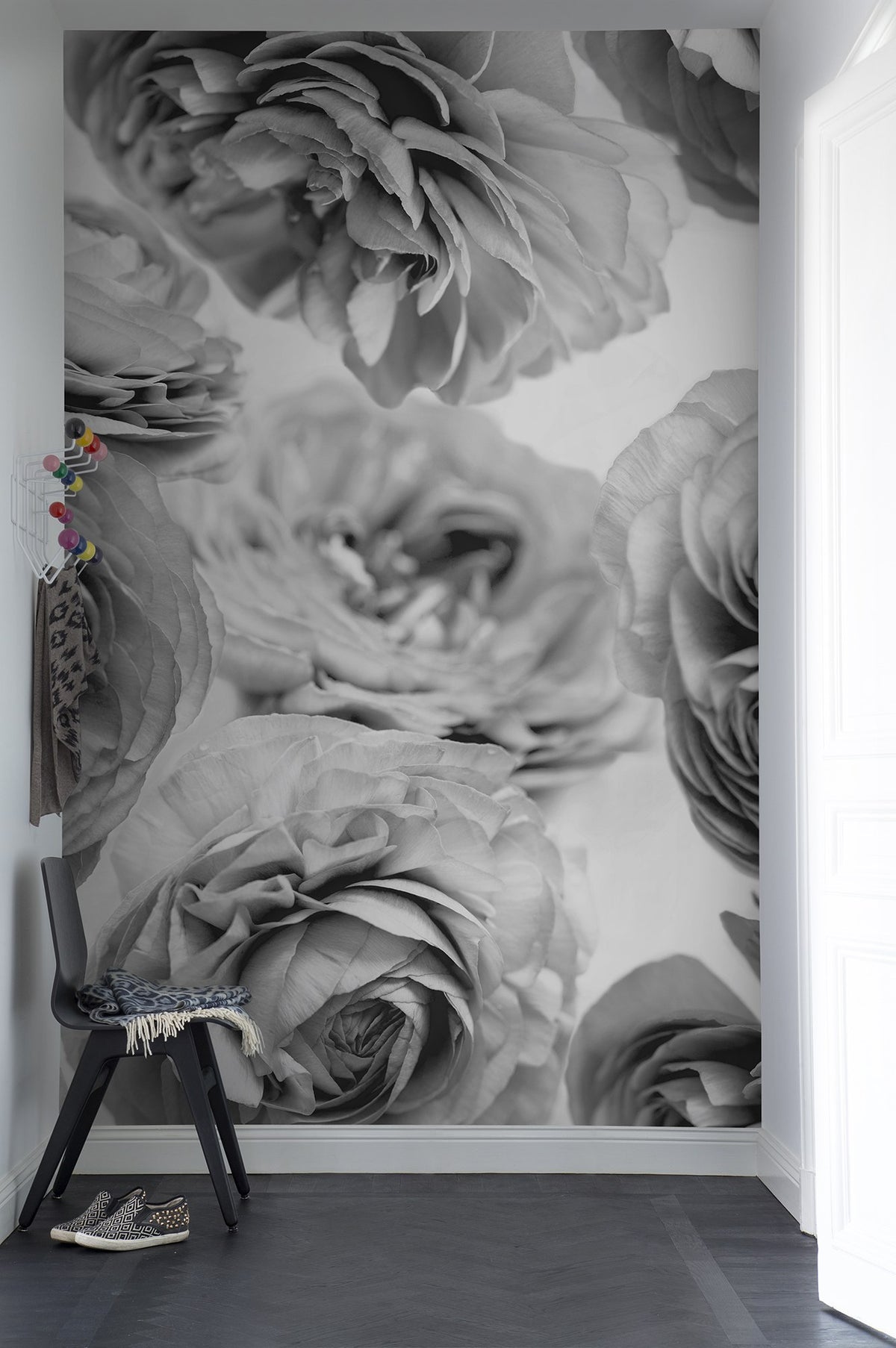 R13092 Summer Wind Black and White Greenhouse Mural by Rebel Walls