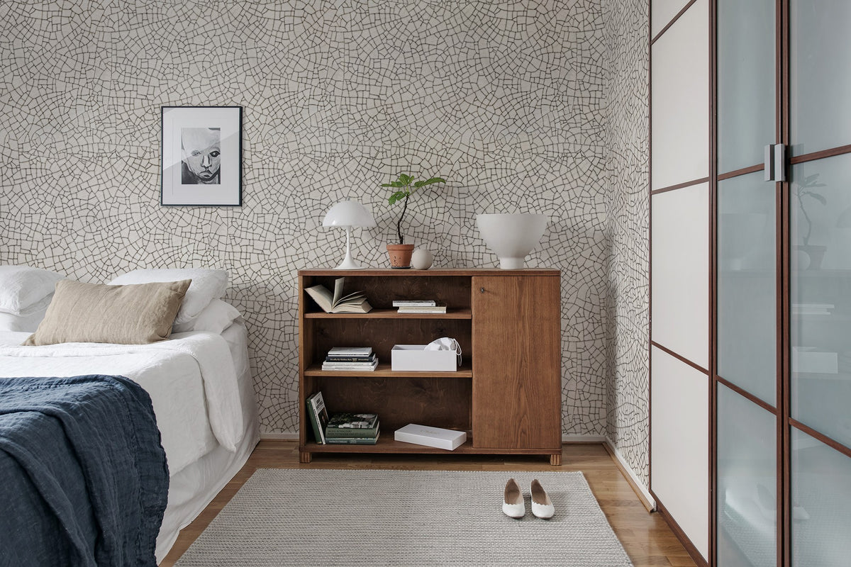 R14671 Raku Crackle Cream Tropical Oasis Mural by Rebel Walls