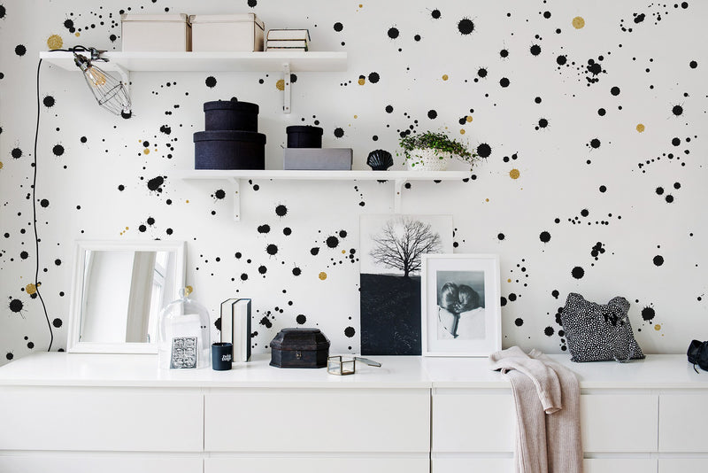 R15511 Ink Colossal Eclectic Dash Mural by Rebel Walls