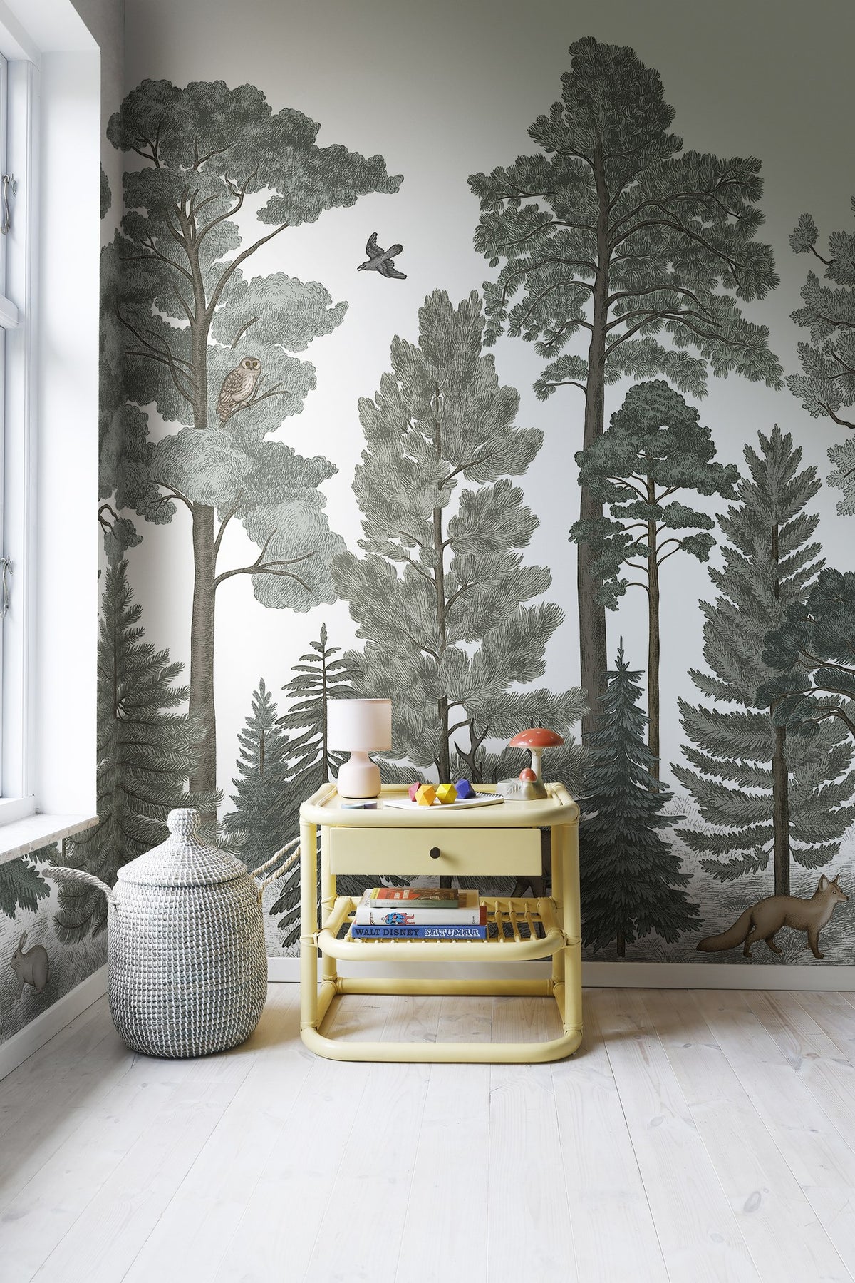 R17206 Scandinavian Bellewood Animal Wonder World Mural by Rebel Walls