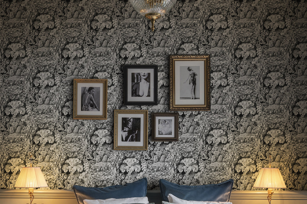 R17481 Aquila Cloud Oddity Wallpaper by Rebel Walls