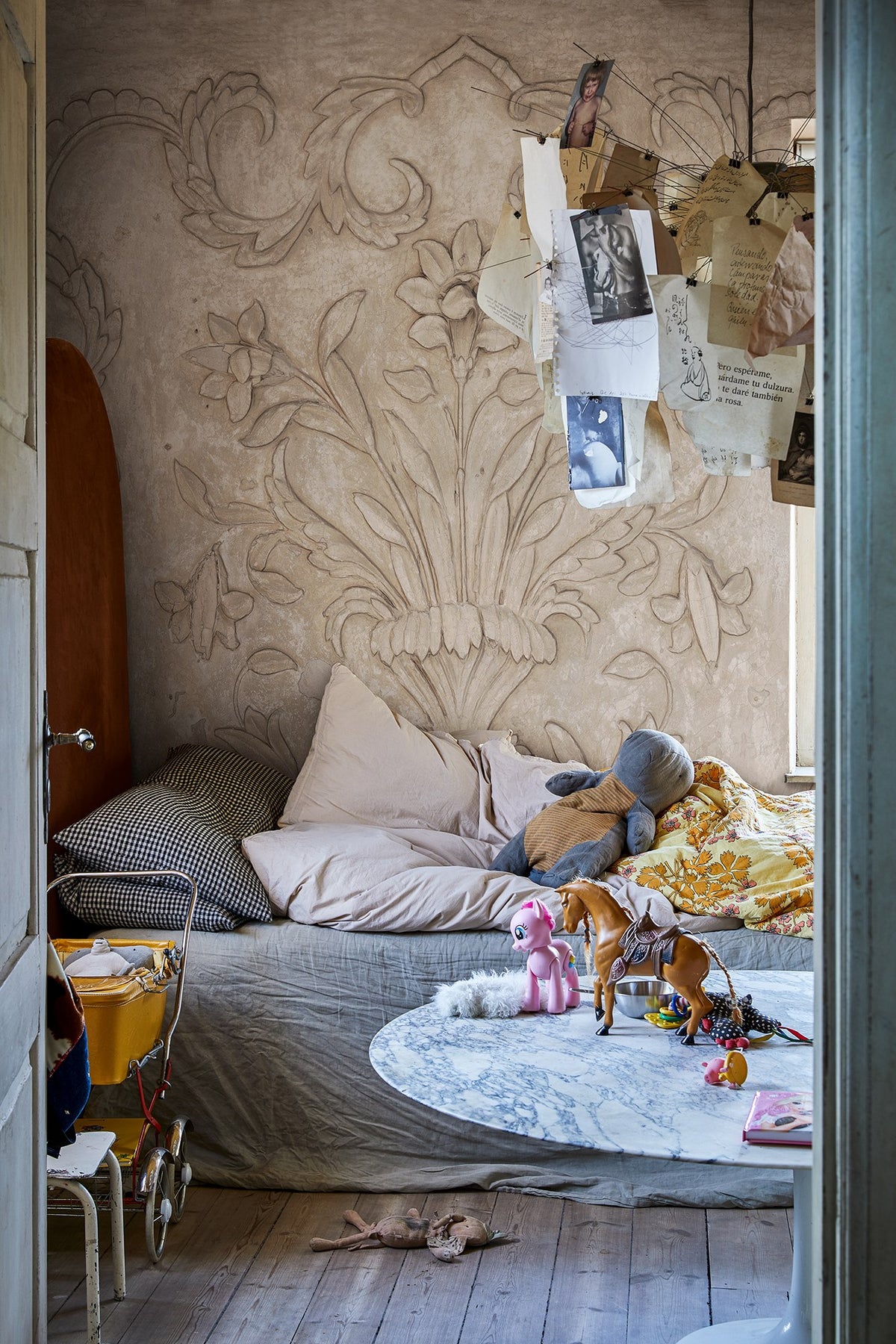 R17851 Marseille Sand Scenery Mural by Rebel Walls