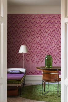 R17941 Fringed Follies Hot Pink Zandra Rhodes Mural by Rebel Walls